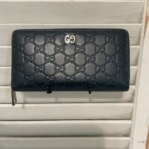 Gucci Wallet GG Logo Navy